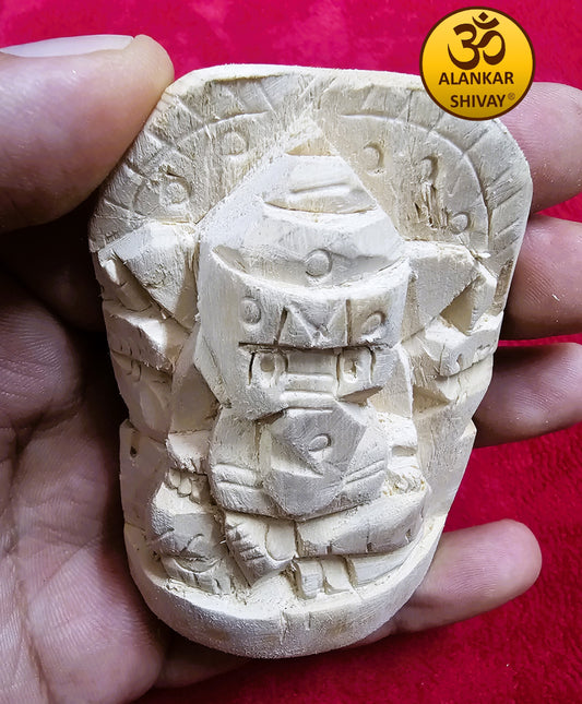 SHWETARK GANPATI IDOL