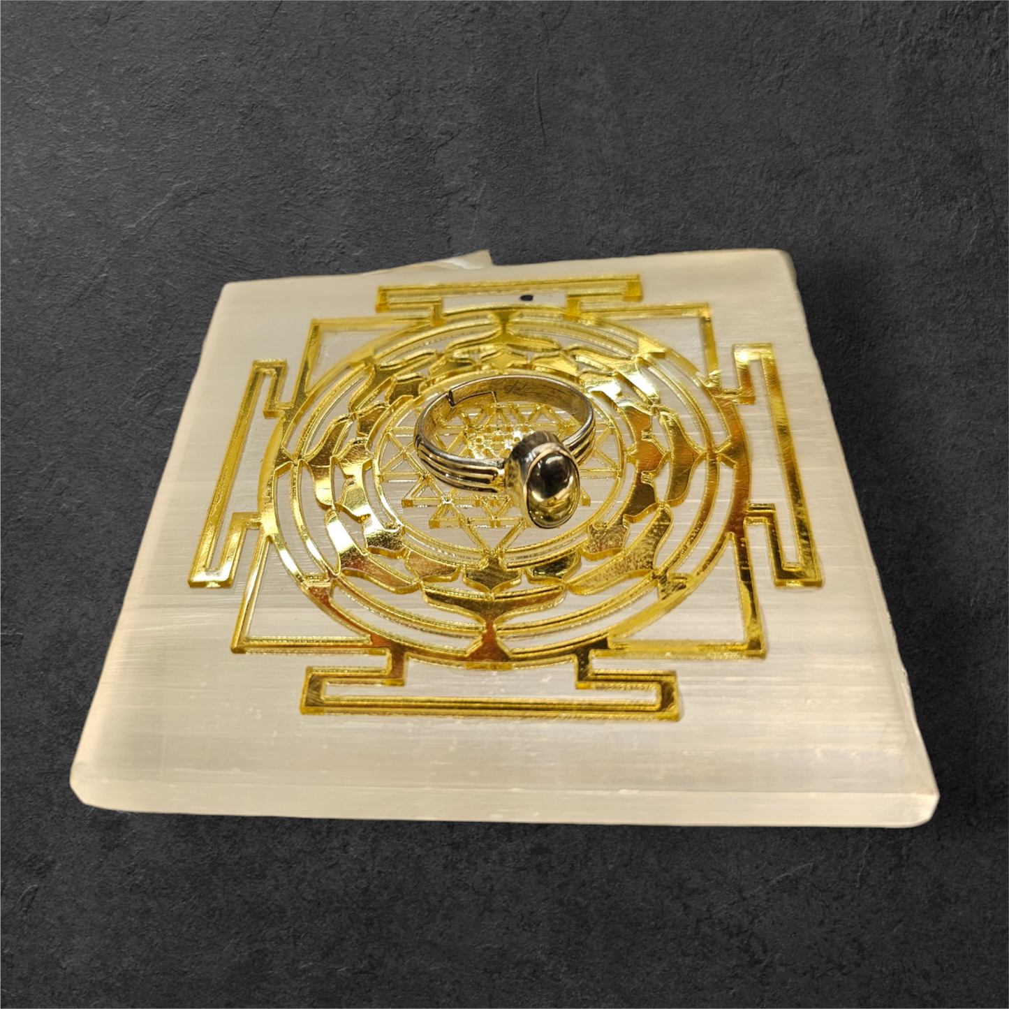 SELENITE PLATE +92.5 RING PURE SILVER RING